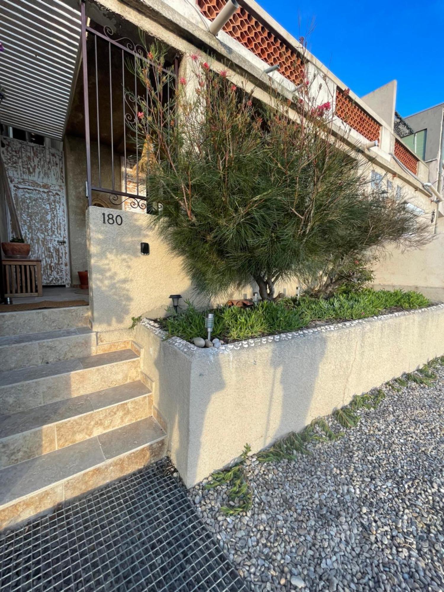 Appartement En Bord De Mer Fos-sur-Mer Bagian luar foto